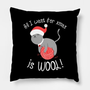 Christmas Cat with Wool Pillow