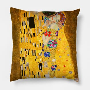 Gustav Klimt The kiss famous art painting Pillow