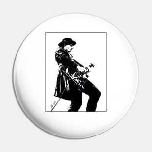 Nalle Colt (Vintage Trouble) Pin