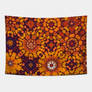 Transitioning Flower Shaped Pattern on Purple Background - WelshDesignsTP005 Tapestry