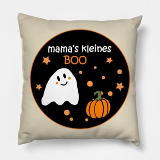 Mama's kleines Boo Halloween Costume (German) Pillow