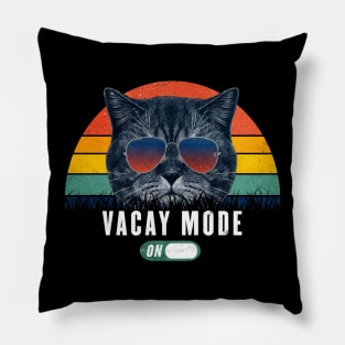 Vacay Mode ON Retro Funny cat 80s Chill mode Gift for Cat Lover Pillow