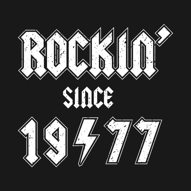 Rockin since 1977 birthday rocker gift by Daribo