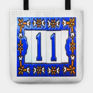 Number 11. Tote