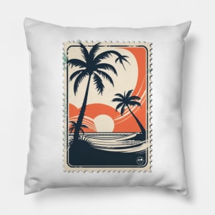 beach palm tree island Pillow