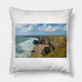 Bedruthan Steps, Cornwall Pillow