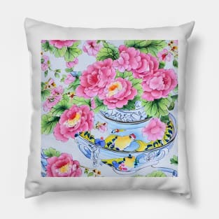 Roses in chinoiserie jars Pillow