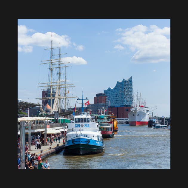 Elbe Philharmonic Hall, Elbe, ship, Landungsbrücken, Hamburg, Germany by Kruegerfoto