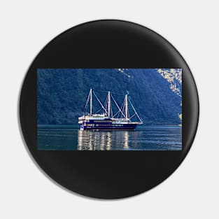 Doubtful Sound Cruise Ship Pin