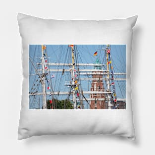 Sail, Bremerhaven Pillow