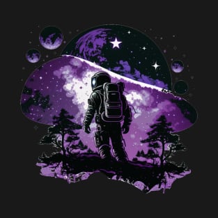 Astronaut purple sky T-Shirt