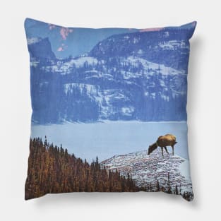 Elk Explorer Pillow