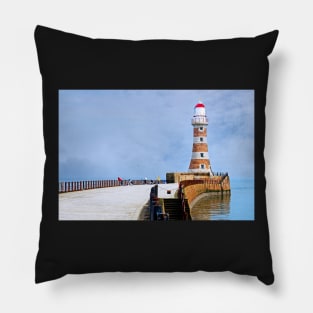 Roker Pier and Lighthouse, Sunderland, North East England Pillow