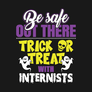 Funny Internist Halloween T-Shirt