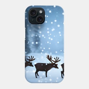 Reindeer in Snowing Phone Case