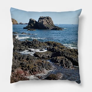 Rocky shoreline at St Abbs, Scotland Pillow