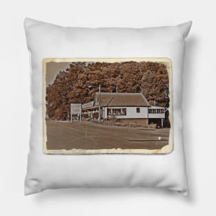 Dutch Haus Pillow