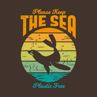 Please Keep the Sea Plastic Free - Retro Seal T-Shirt