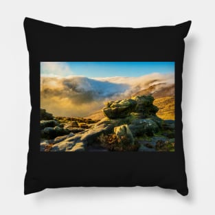 Kinder Scout rolling cloud Pillow