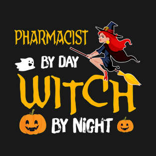 4th Grade Teacher Funny Witch Halloween Costume Gift_Pharmacist T-Shirt