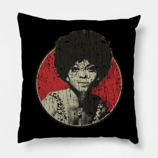 RETRO STYLE - Diana Ross 80s Pillow