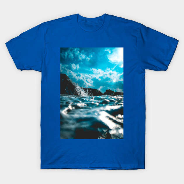 Blue Ocean water HD - Blue Ocean Water - T-Shirt | TeePublic