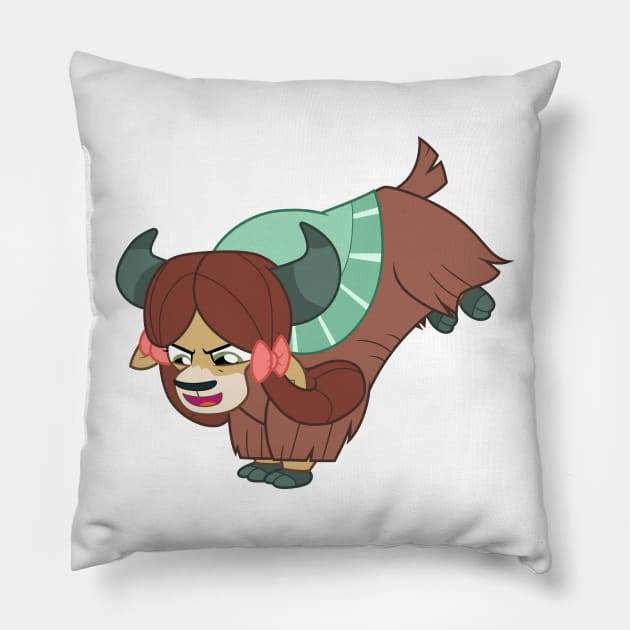 Yona Smash! Pillow by CloudyGlow