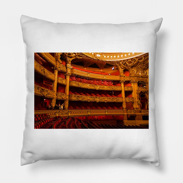 A Night At The Opera - 10 © Pillow by PrinceJohn