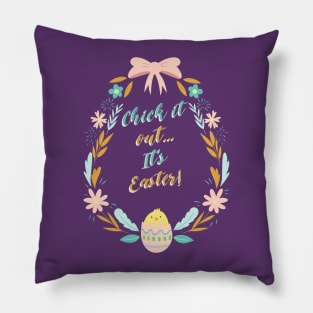 Chick it out...It's Easter! Pillow