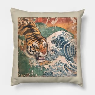 TIGER VINTAGE WOODBLOCK PRINT Pillow