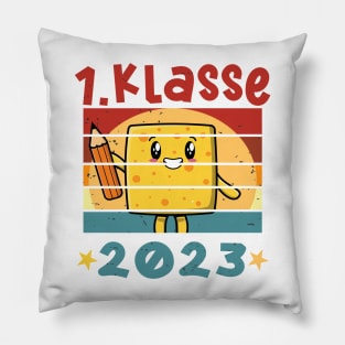 1. Klasse 2023 Kawaii Anime Schulbeginn T shirt Pillow