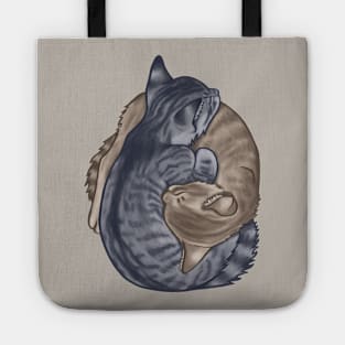 kitten snuggle puddle Tote