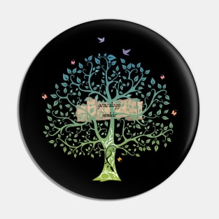 Genealogy Junkie Pin