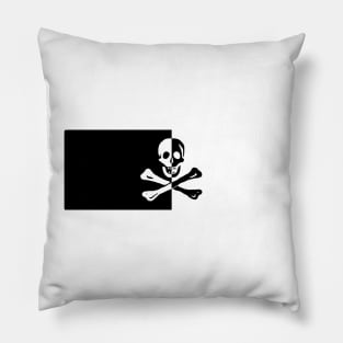 Skull Cross Bones Pirate Skeleton Pillow