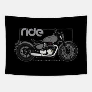 Ride bobber bw Tapestry