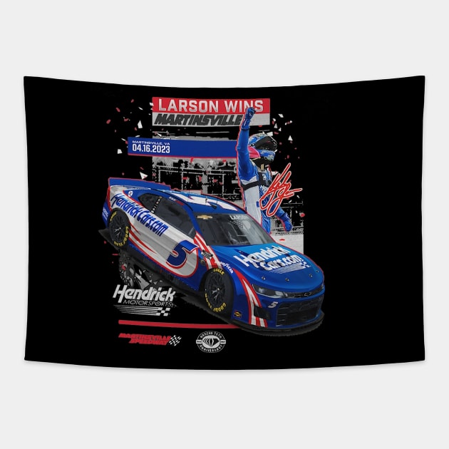 Kyle Larson Martinsville Speedway Race Winner Tapestry by art.Hamdan