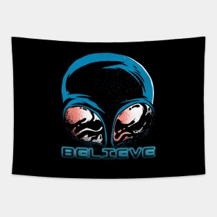 Aliens are real, believe Extraterrestrial life exists graphic, UFO outer space lover cartoon, Men Women Tapestry