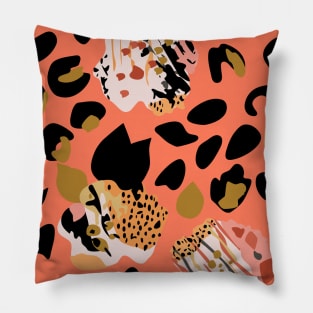 Modern abstract rose and leopard texture Pillow