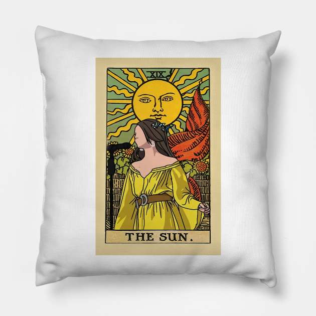 the sun(lana del rey) Pillow by claudia-stone