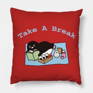 Take a beak penguin lovers Pillow