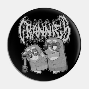 Grannies metal grey Pin