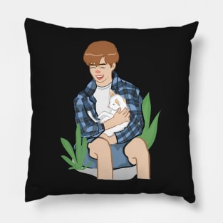 jm Pillow