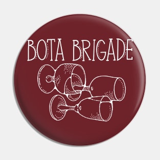 Bota Brigade White Pin