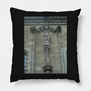 Royal Palace Statue 4, Stirling Castle Pillow