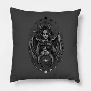 Queen of the damned Pillow