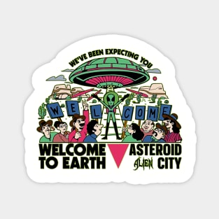 Graphic Funny Tee Alien asteroid city Cool Space Magnet