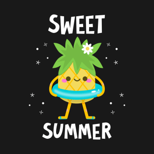 Cute Pineapple Lovers Sweet Summer Pineapple Character T-Shirt