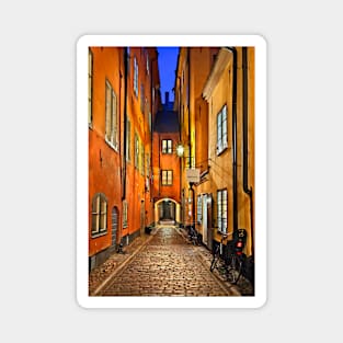 Walking around Gamla Stan - Stockholm Magnet