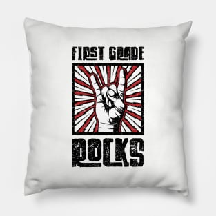 1st Grade Rocks - Red - Barn Shirt USA Pillow