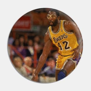 James Worthy #42, 1987 Pin